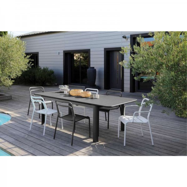 EOS CHAISE EMPILABLE ALU GRISE 2