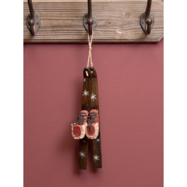 SUSPENSION-SKIS-BRUNS-EN-BOIS