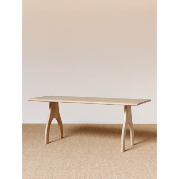 TABLE-A-MANGER-TANI